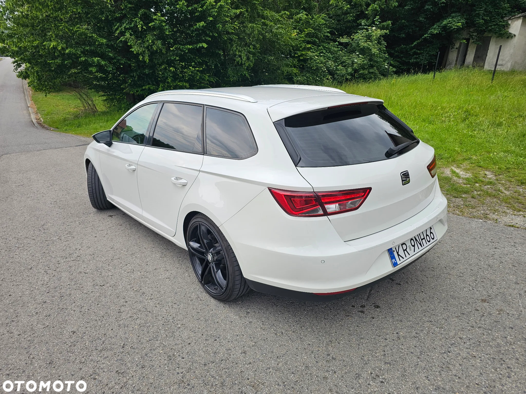Seat Leon 1.6 TDI Ecomotive Style S&S - 3