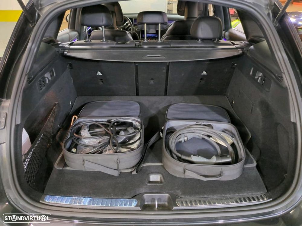 Mercedes-Benz GLC 300 e 4Matic - 11