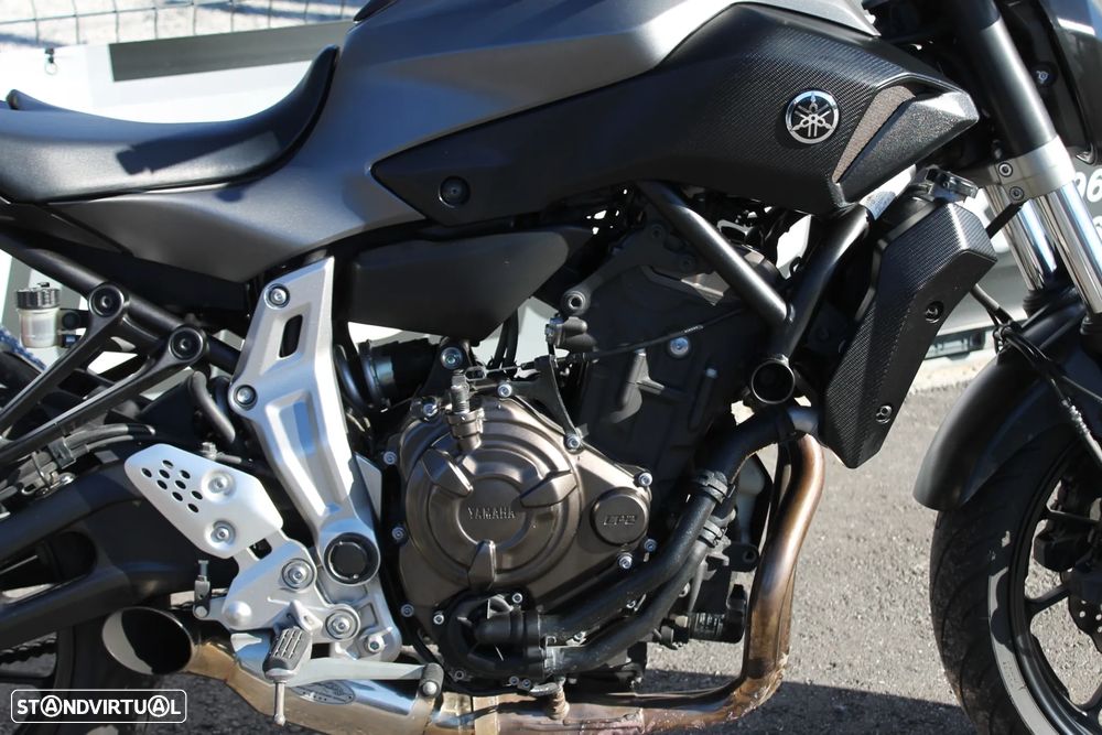 Yamaha MT-07 Abs - 11