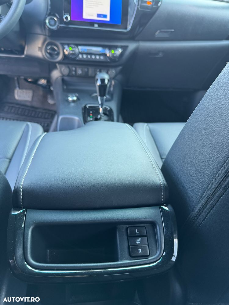 Toyota Hilux 4x4 Double Cab MHEV Autm. Invincible - 12