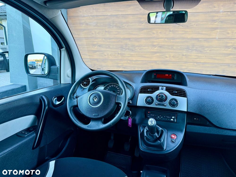 Renault Kangoo 1.6 16V Privilege - 17