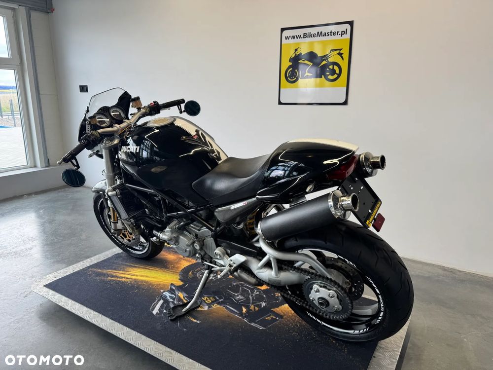 Ducati Monster - 6