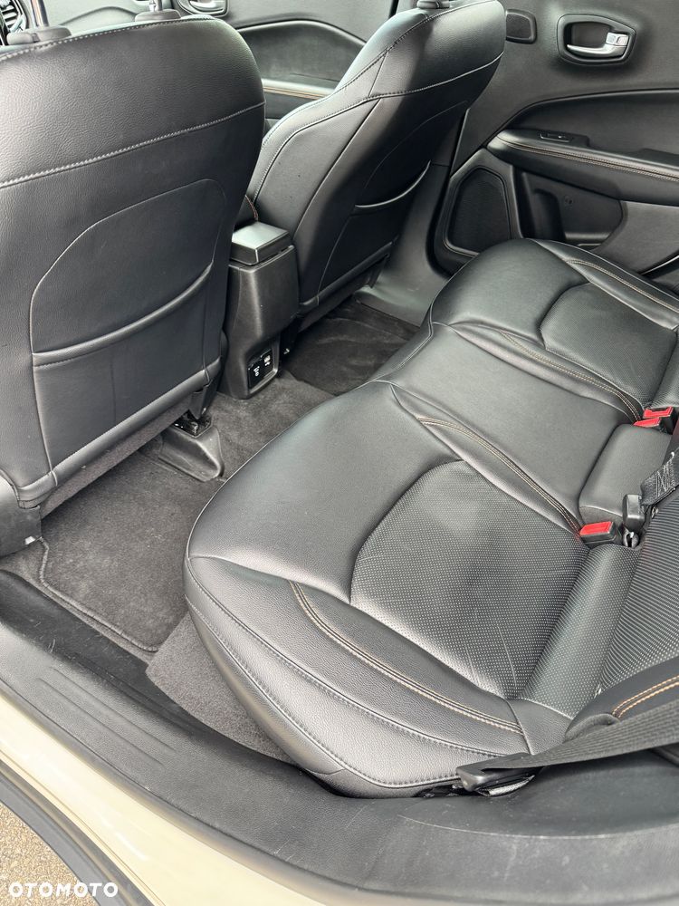 Jeep Compass 1.6 MultiJet Limited - 12
