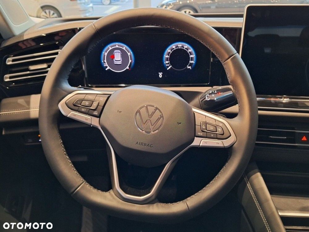 Volkswagen Tiguan - 15