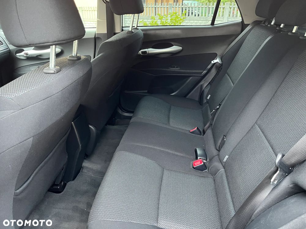 Toyota Auris - 13