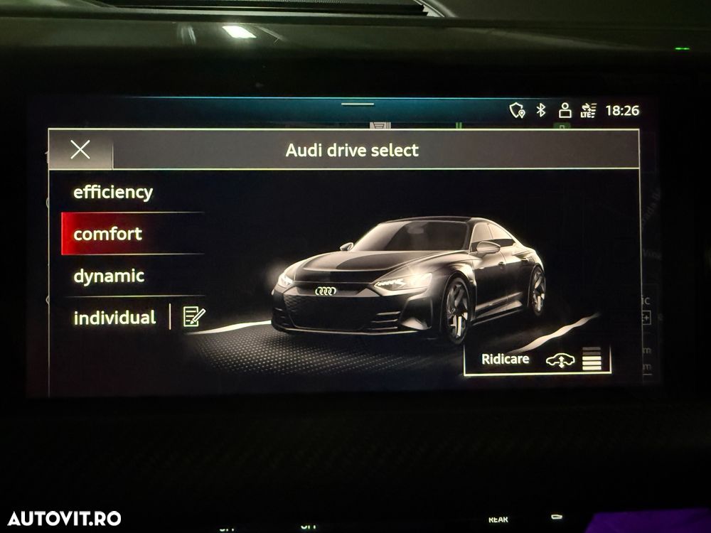 Audi e-tron GT RS quattro - 35