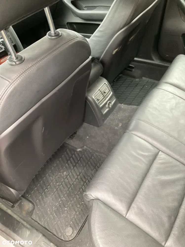 Audi A6 Avant 4.2 Quattro Tiptronic - 27