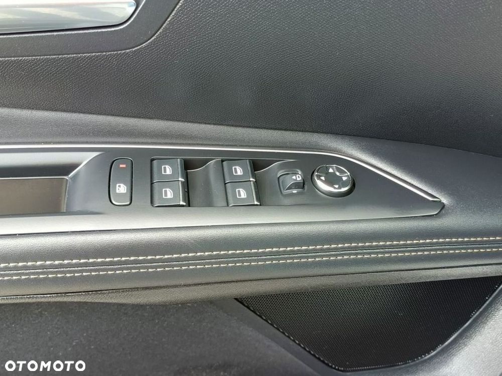 Peugeot 3008 1.2 PureTech GT S&S EAT8 - 33