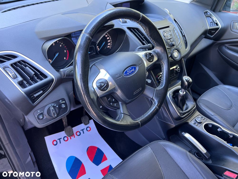 Ford Kuga 2.0 TDCi 4x4 Individual - 12