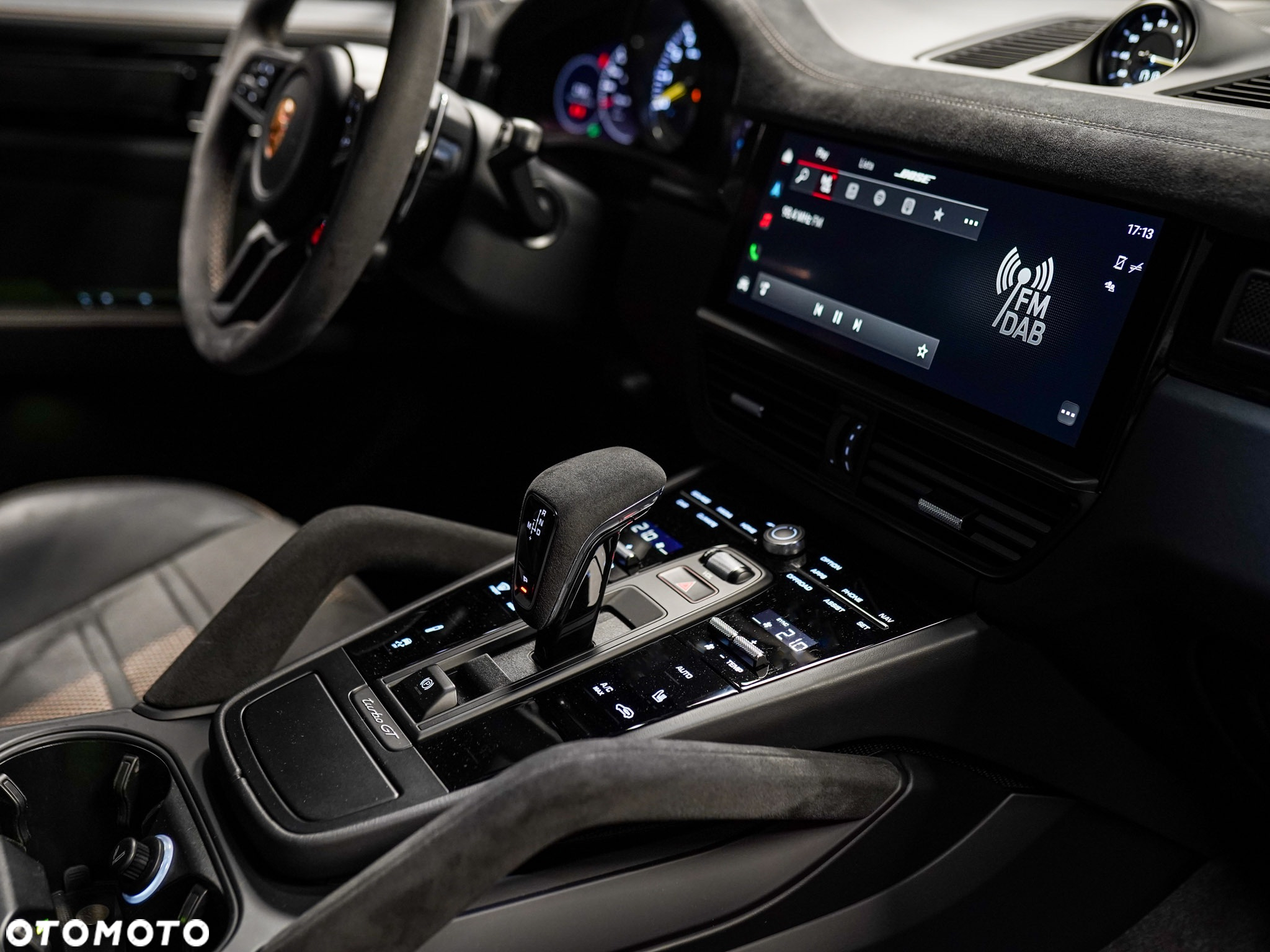 Porsche Cayenne Turbo GT - 29