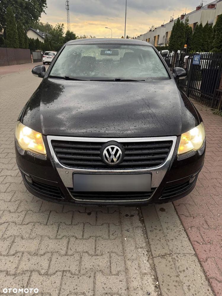 Volkswagen Passat 1.4 TSI Comfortline - 1