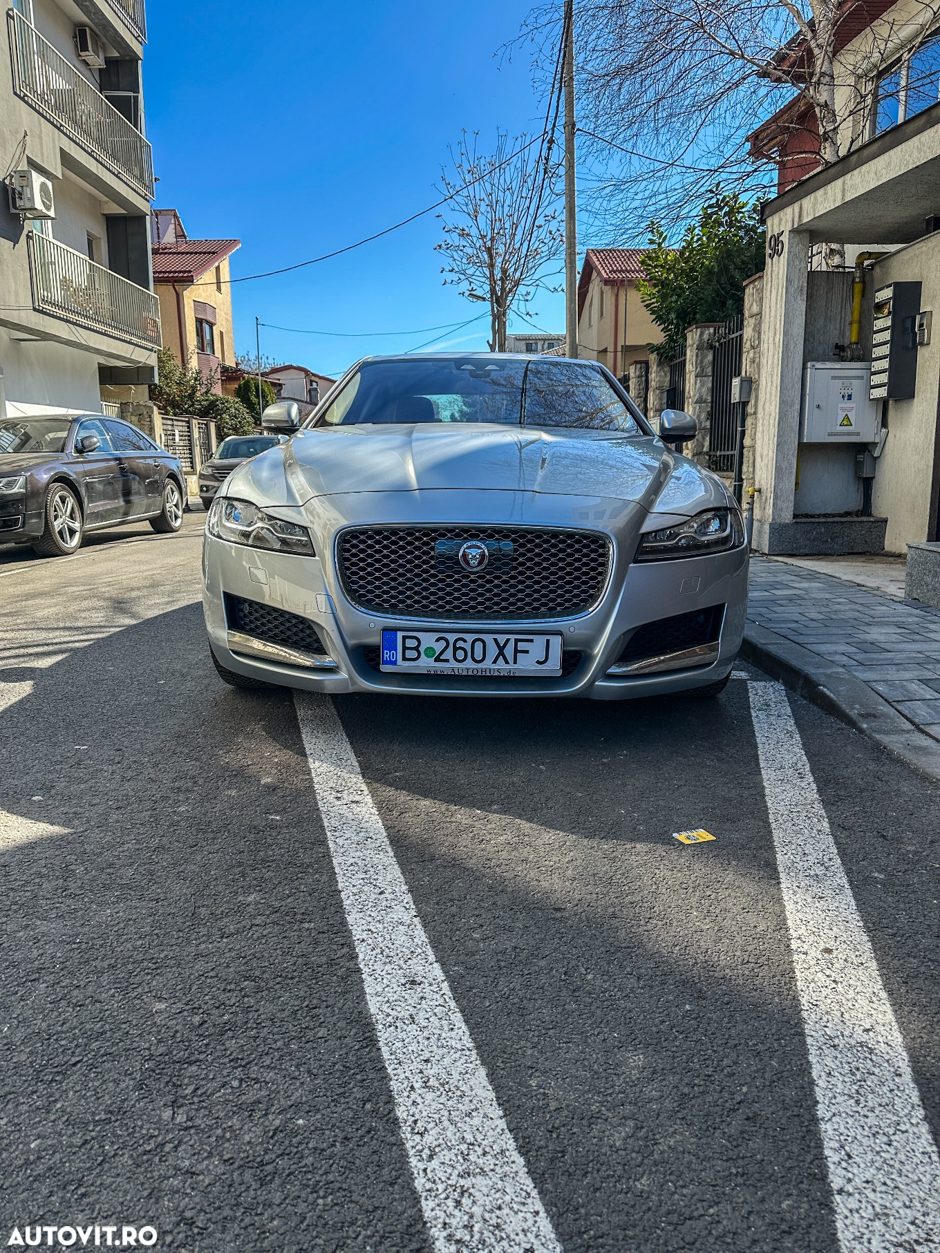 Jaguar XF 20d RWD Portfolio - 2