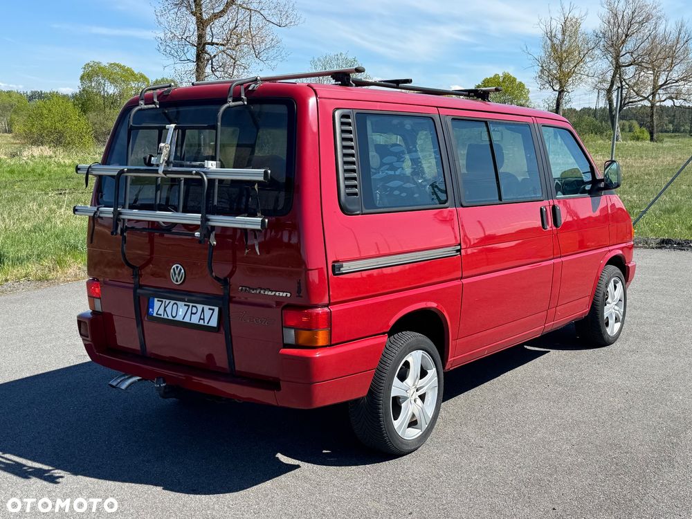 Volkswagen Multivan - 5