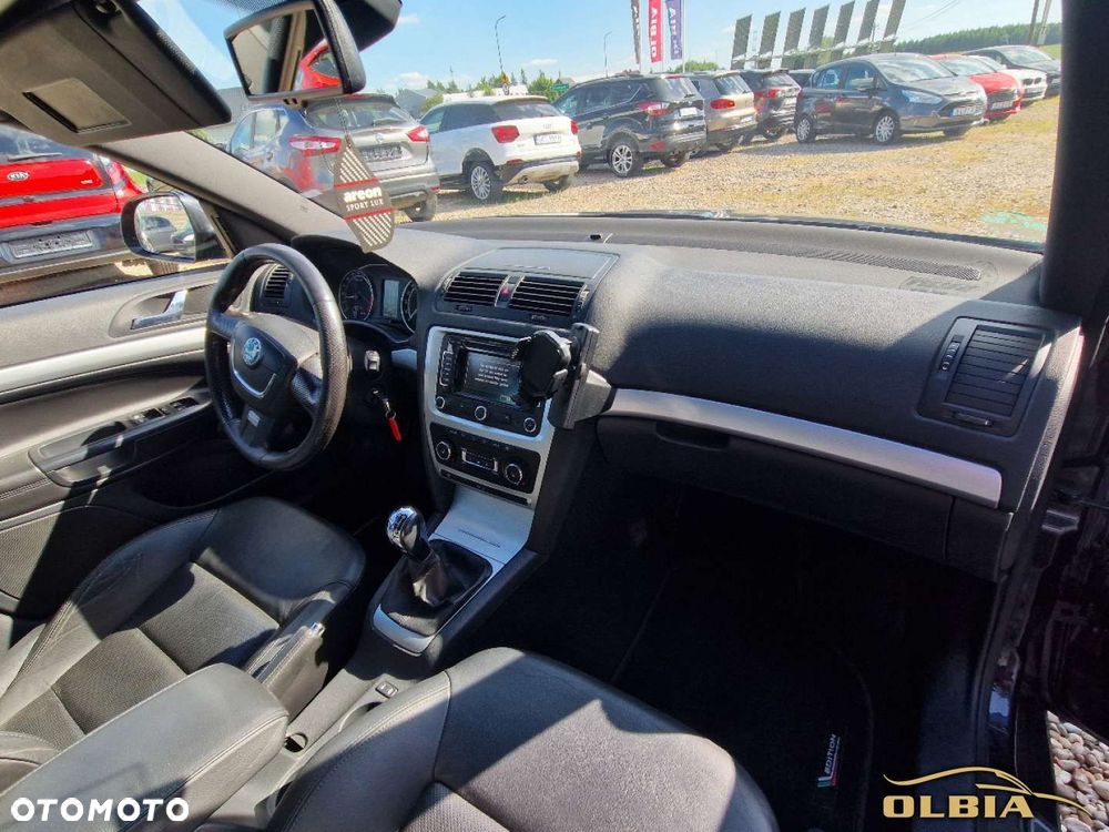 Skoda Octavia 2.0 TDI RS - 7