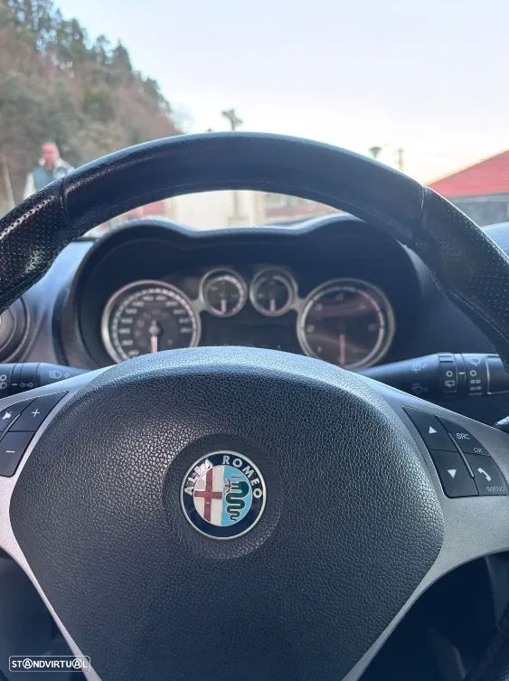 Alfa Romeo MiTo 1.3 JTD Distinctive - 6