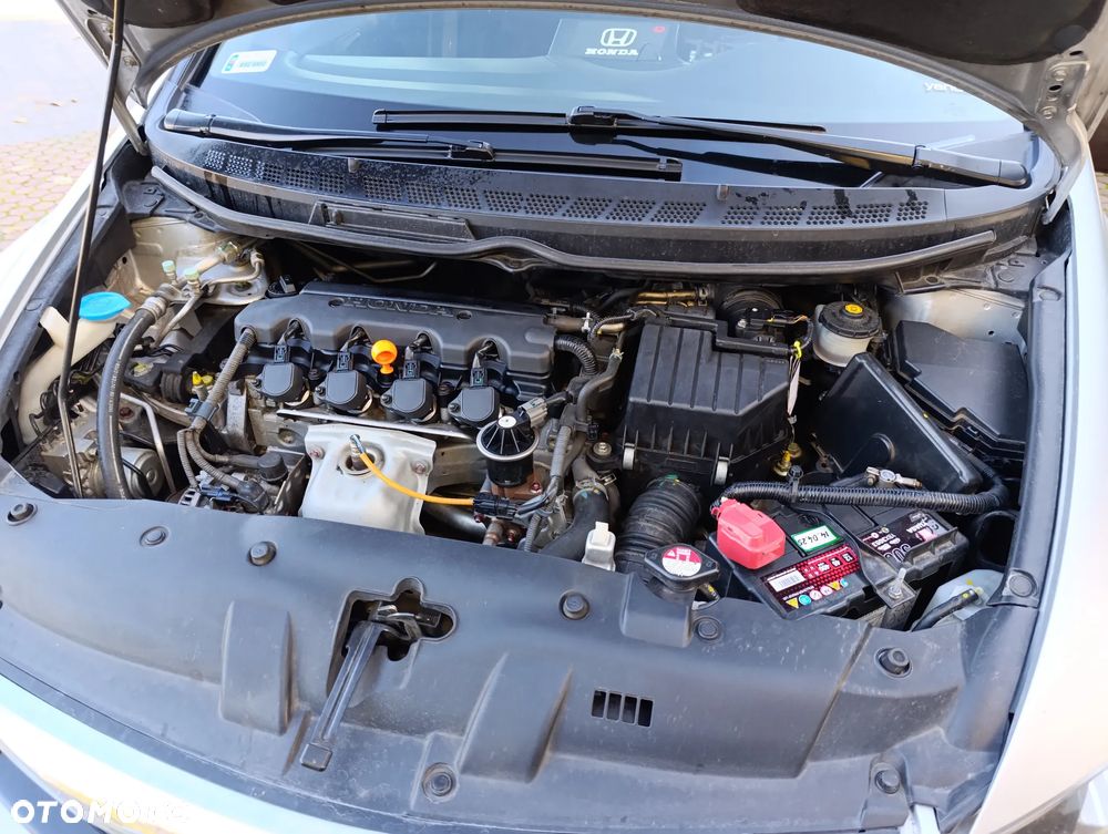 Honda Civic 1.8 Comfort - 10