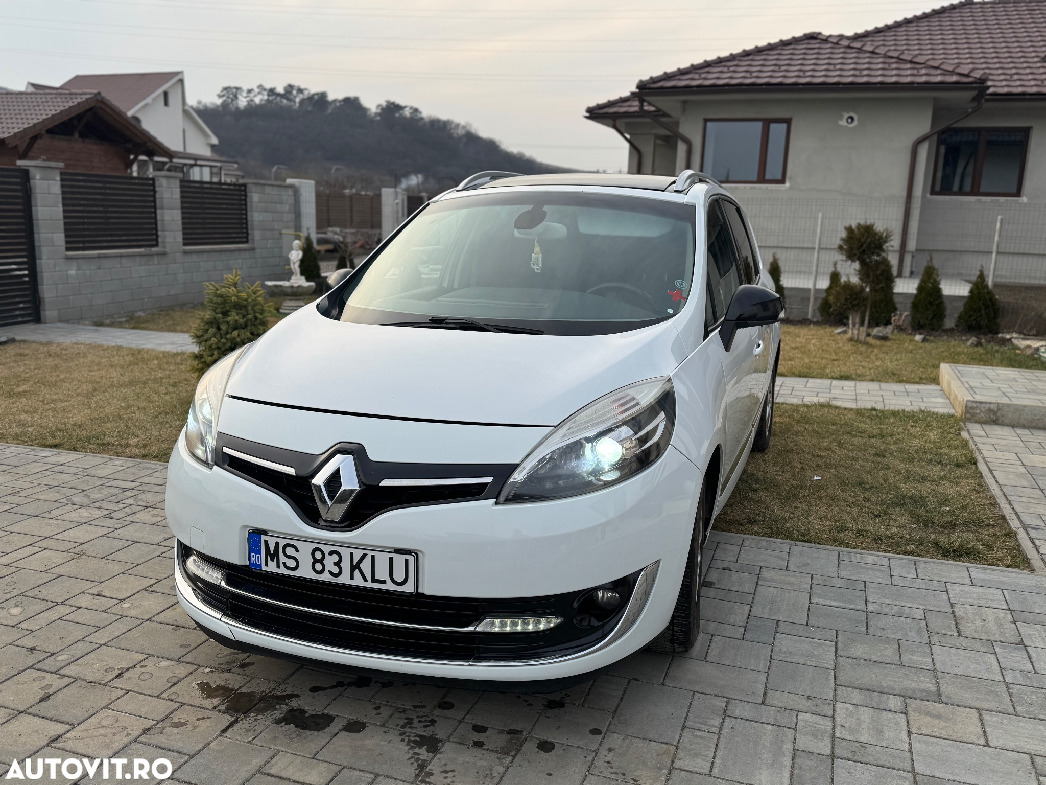 Renault Grand Scenic 1.5 dCi EDC Privilege - 13