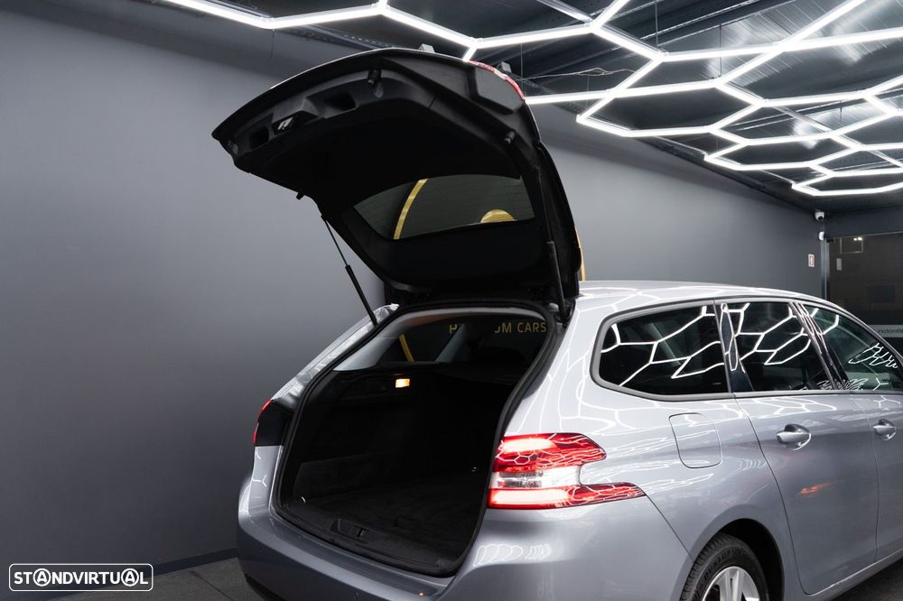Peugeot 308 SW 1.5 BlueHDi Allure Pack - 17