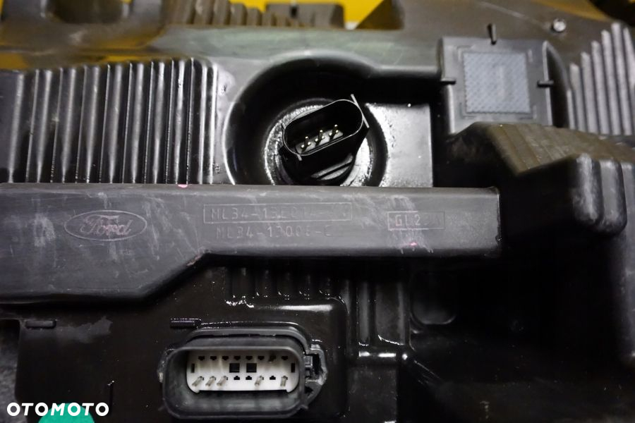 FORD F F150 2021 2022 - REFLEKTOR LAMPA PRZÓD FULL LED PRAWA USA - 10