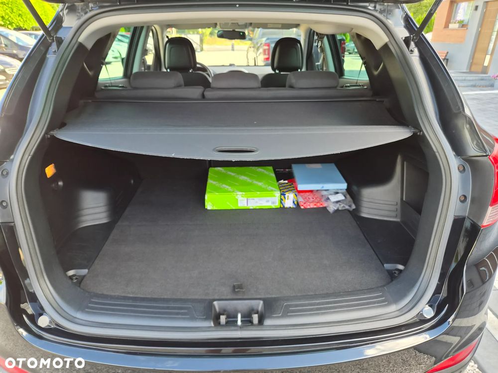 Hyundai ix35 1.7 CRDi 2WD Fifa World Cup Edition - 22