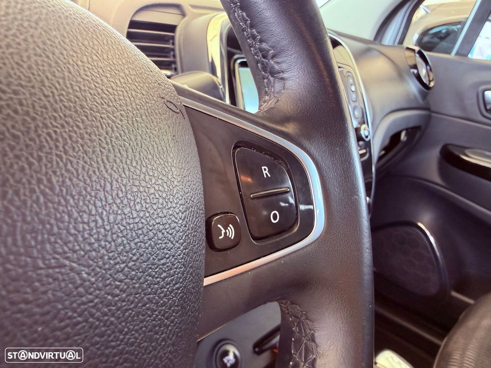 Renault Captur 1.2 TCe Exclusive EDC - 14