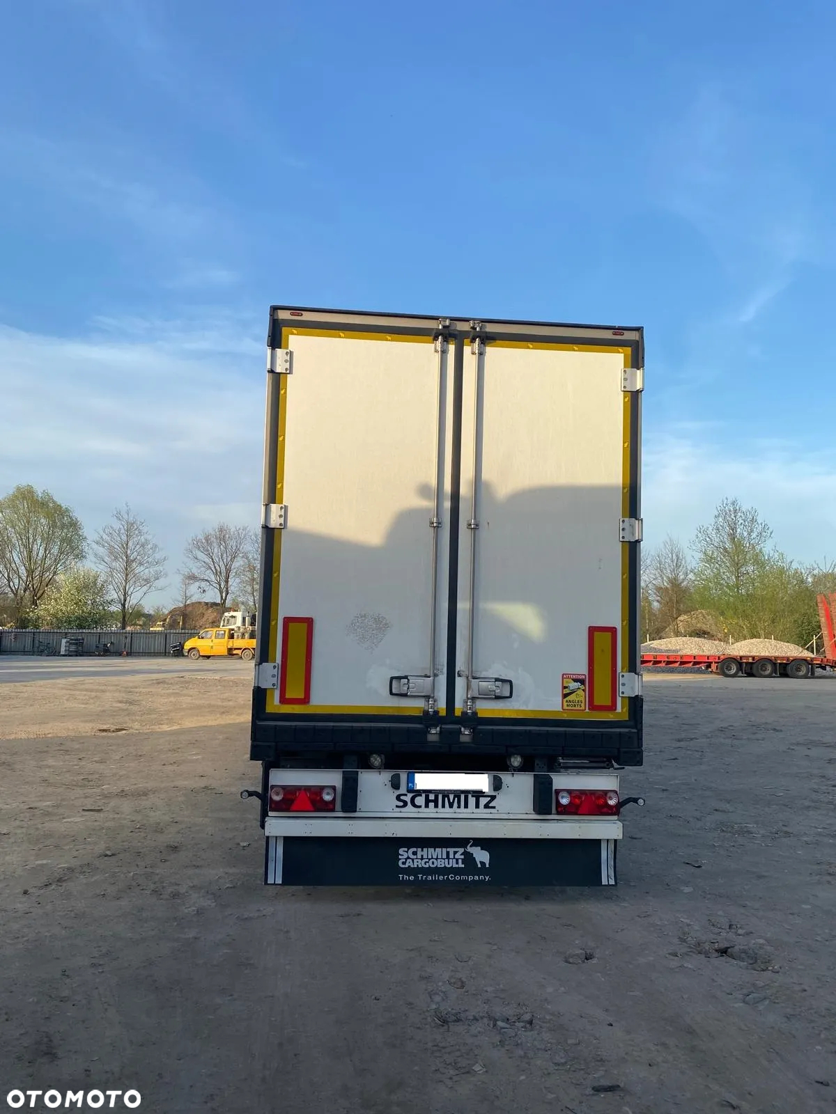 Schmitz Cargobull S3B - 10