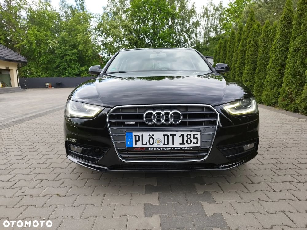Audi A4 Avant 2.0 TDI DPF quattro S tronic S line Sportpaket - 9