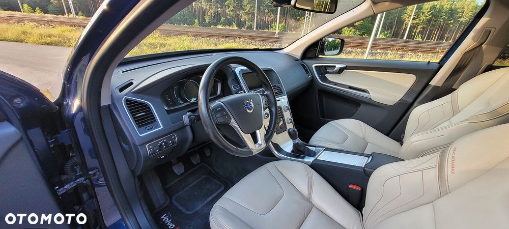 Volvo XC 60 - 23