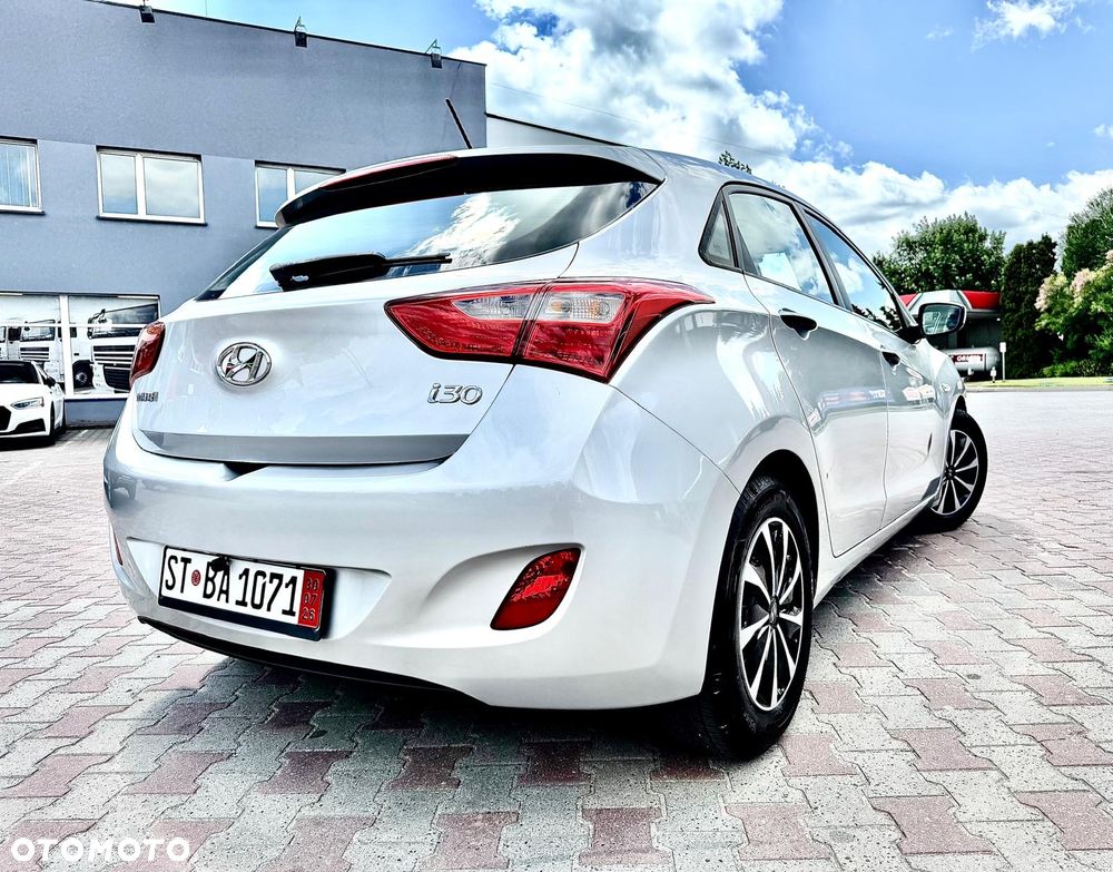 Hyundai i30 - 30