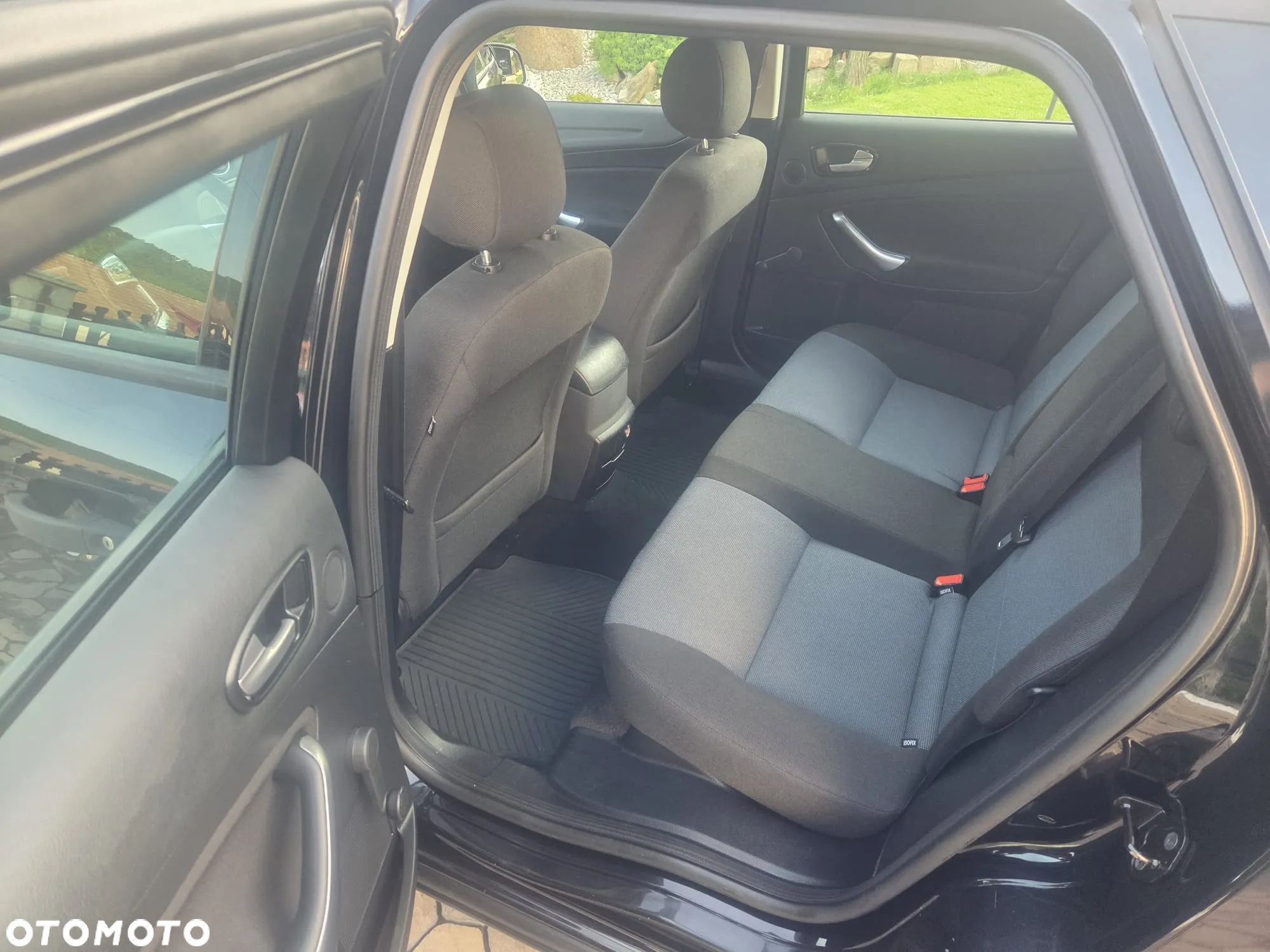 Ford Mondeo - 19