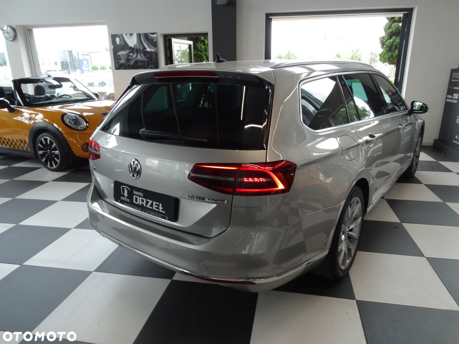 Volkswagen Passat - 5