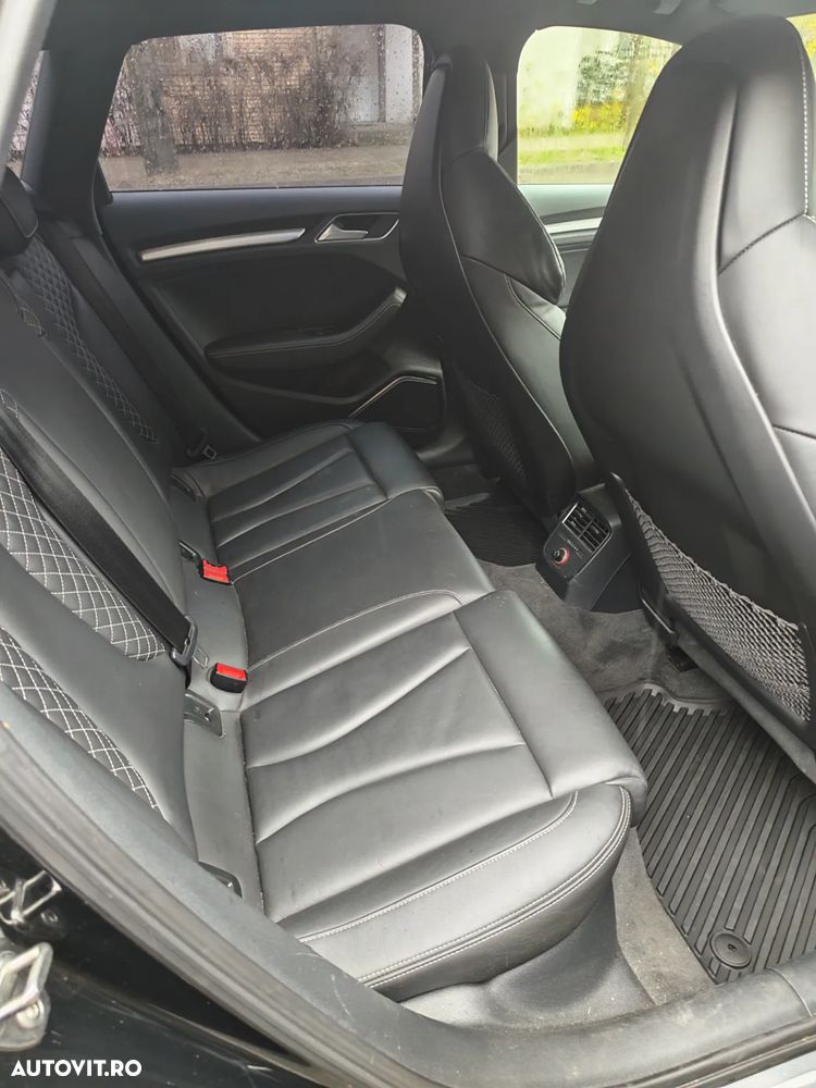 Audi S3 TFSI Sportback S tronic - 14