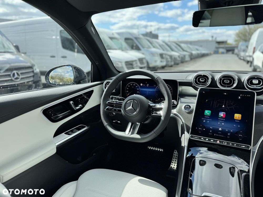 Mercedes-Benz GLC 300 e PHEV 4-Matic AMG Line - 12