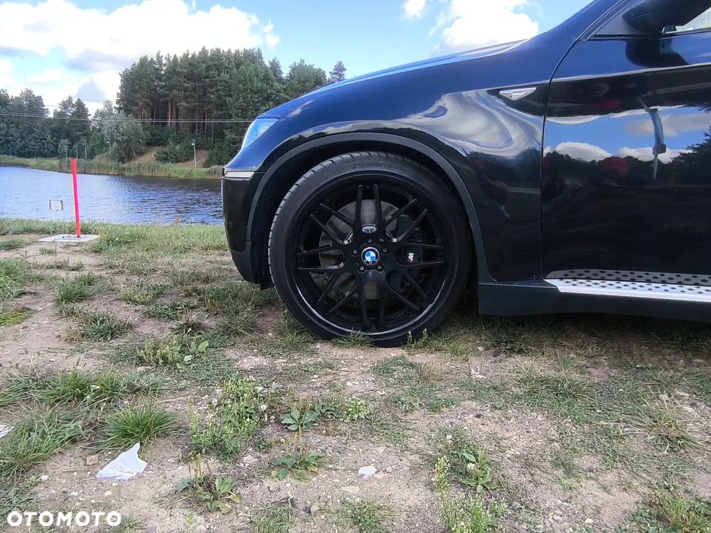 BMW X6 - 24
