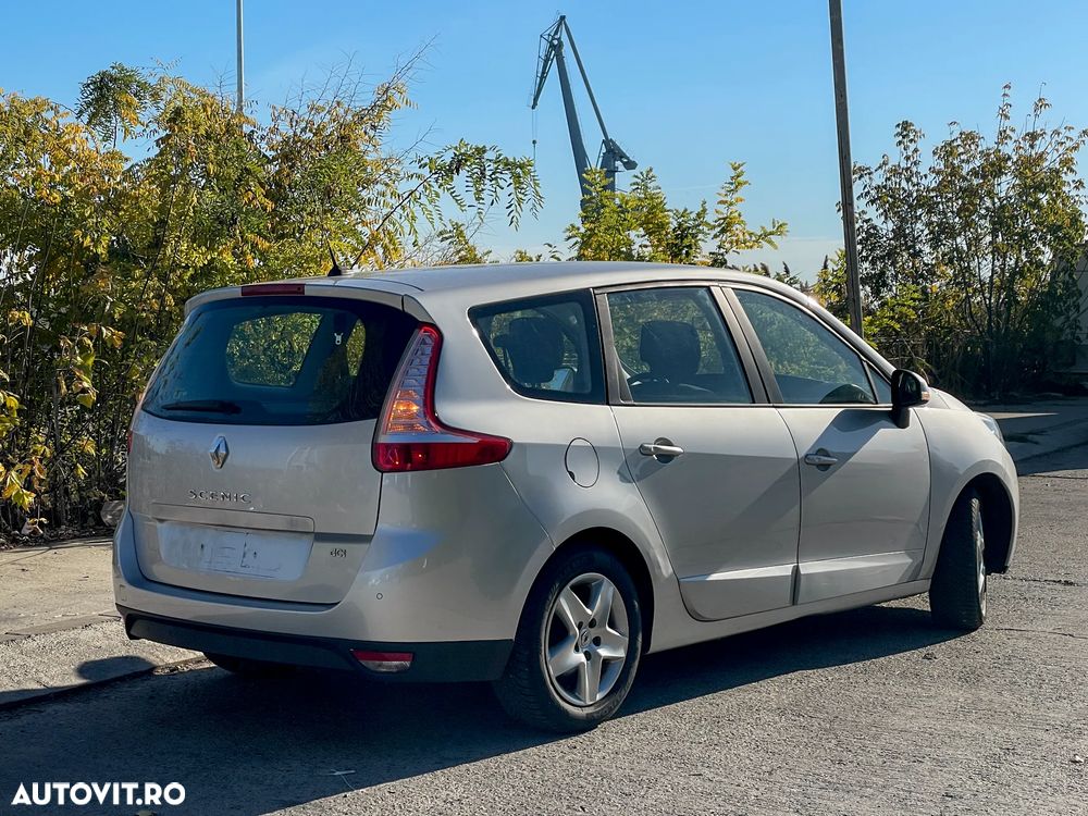 Renault Grand Scenic dCi 110 FAP Dynamique - 4