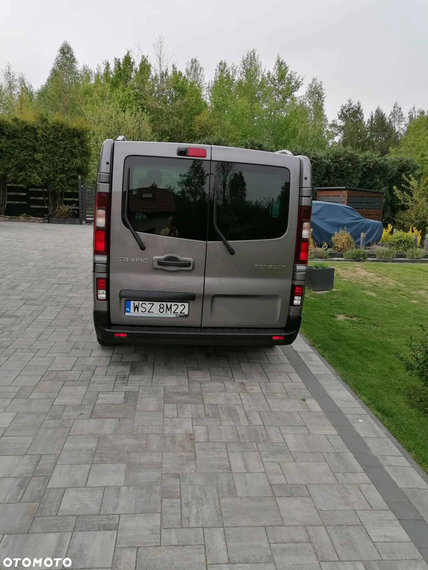 Renault Trafic Grand SpaceClass 2.0 dCi - 6