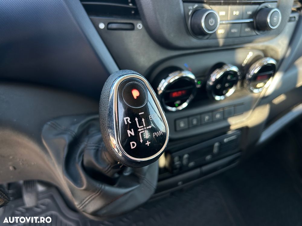 Iveco Daily AUTOMAT DOKA 6 LOCURI - 3