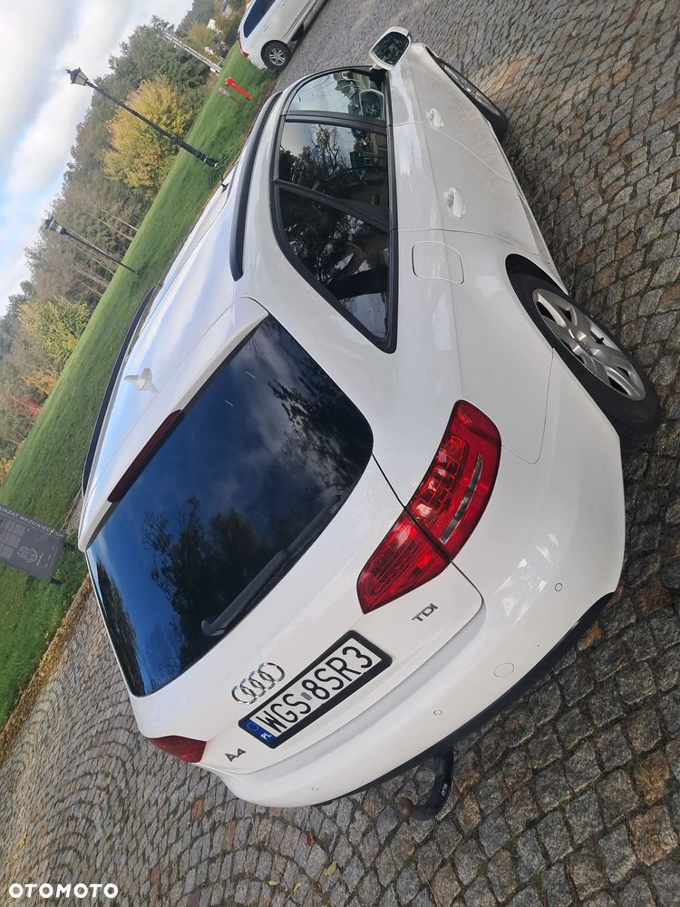 Audi A4 Avant - 15
