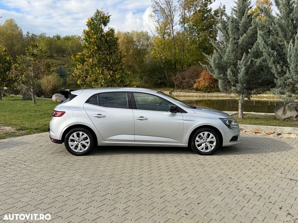 Renault Megane TCe GPF Limited - 11