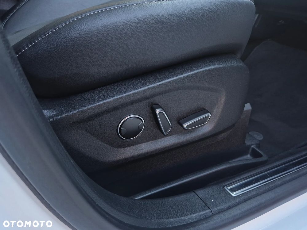Ford S-Max 2.0 TDCi Titanium - 33