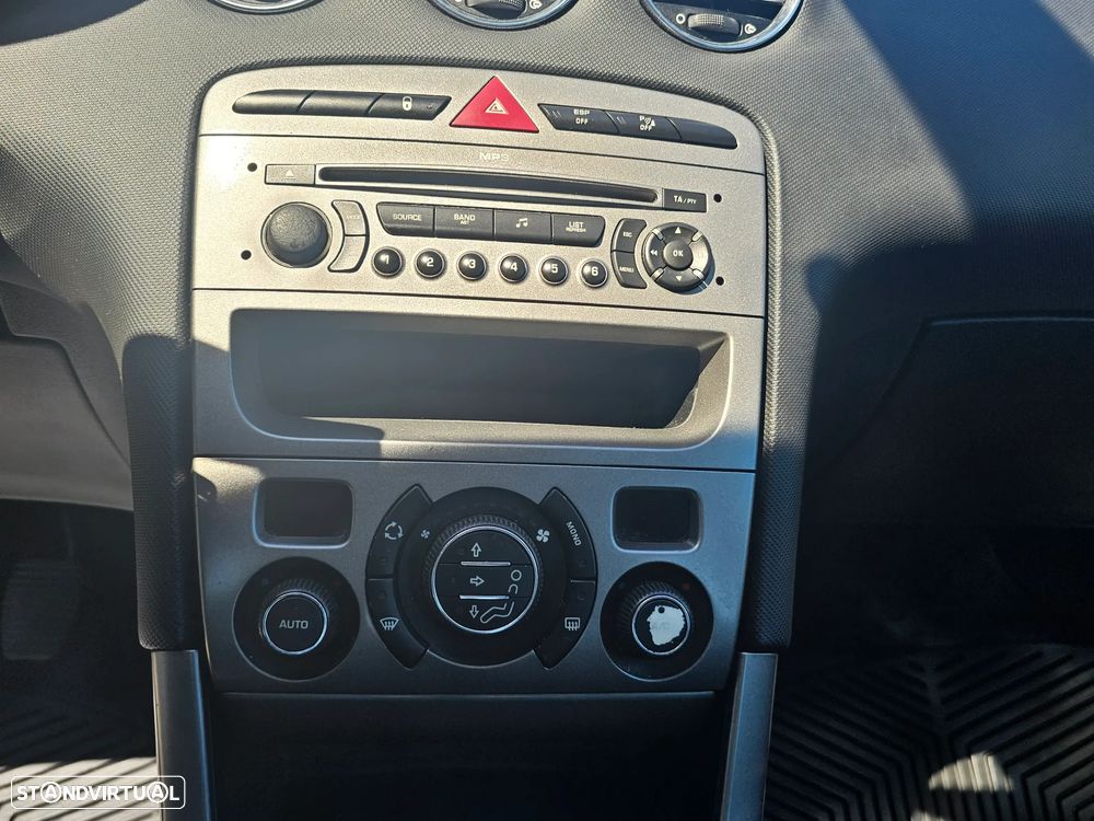 Peugeot 308 1.6 HDi Sport - 12