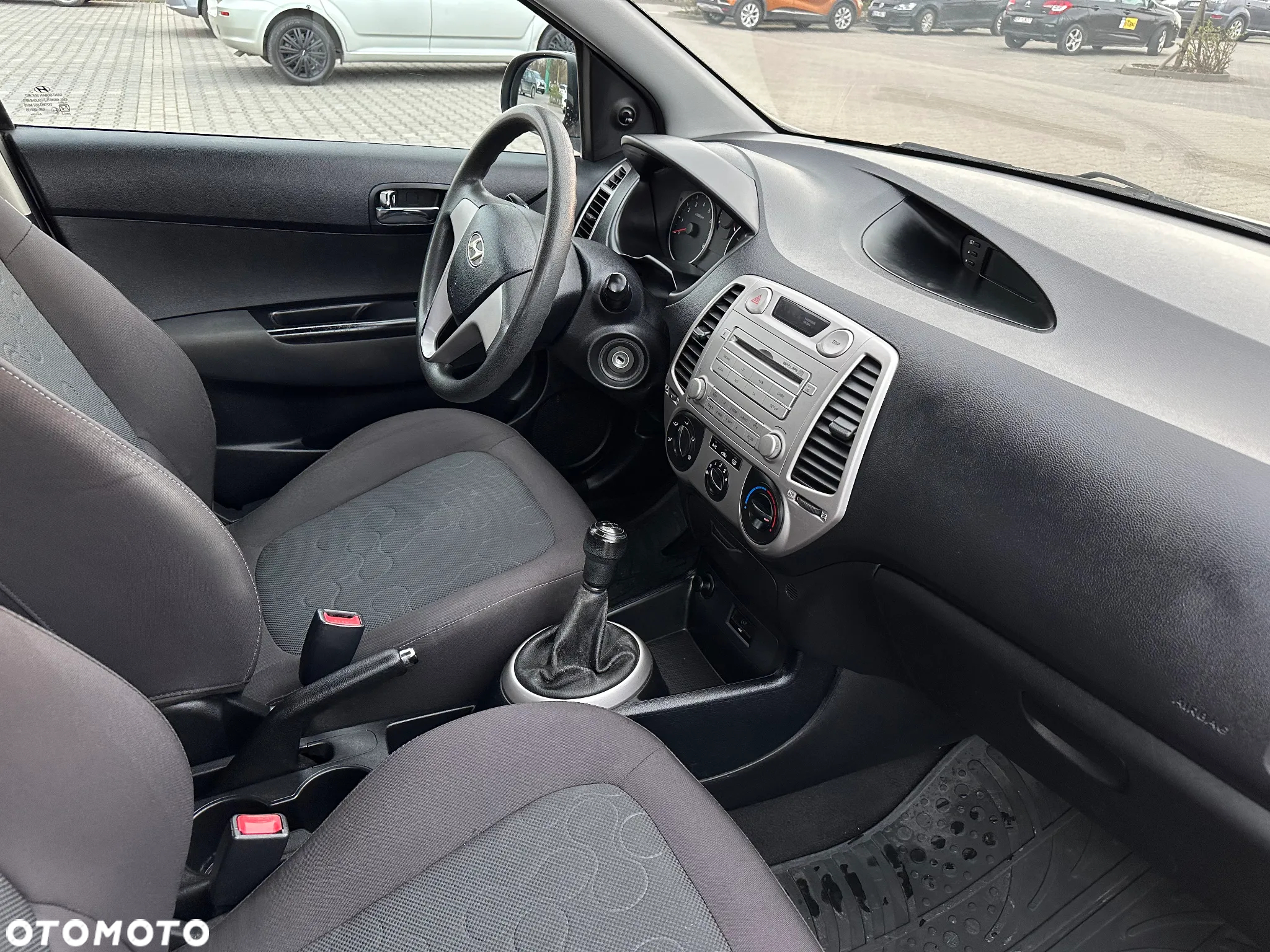Hyundai i20 - 9