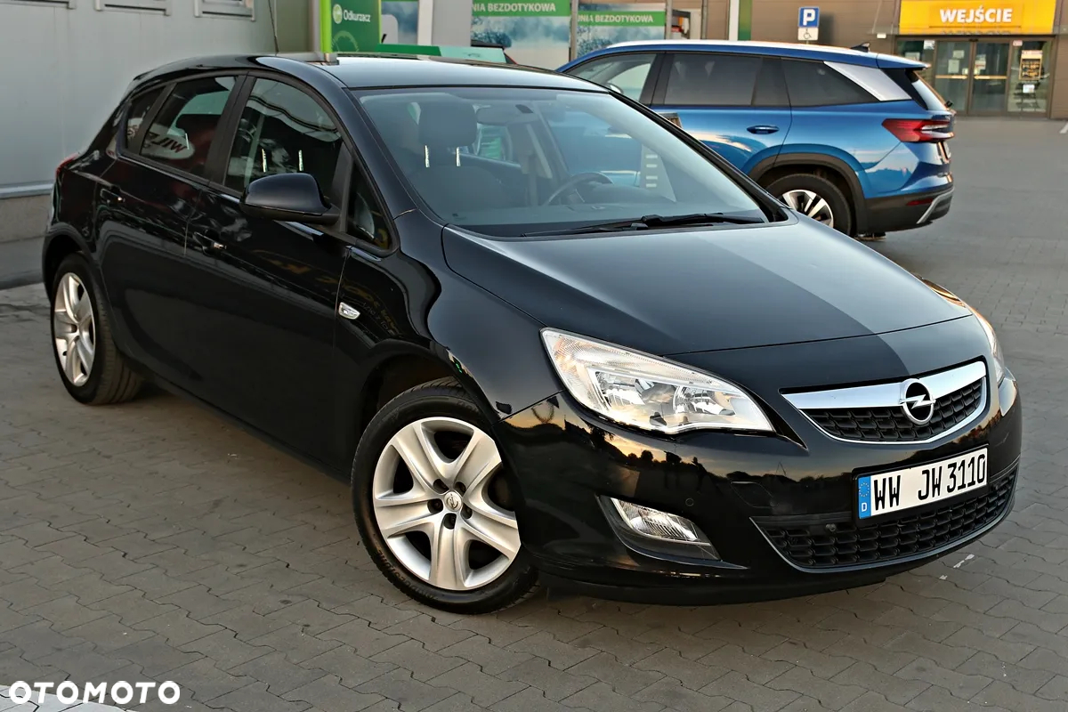 Opel Astra - 12