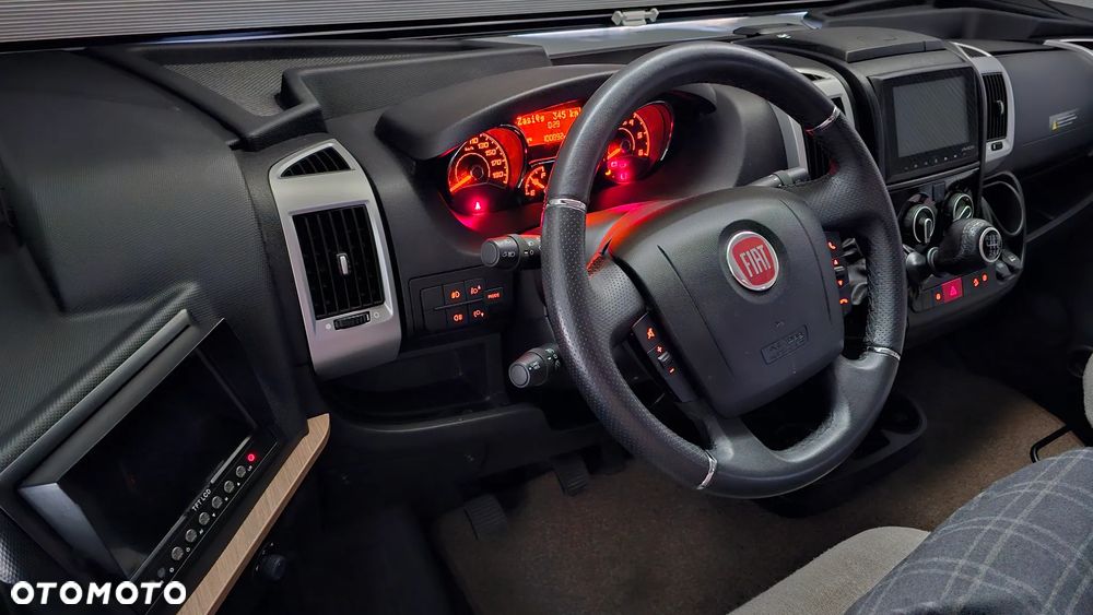 PILOTE ESSENTIEL, model G740 C - 21