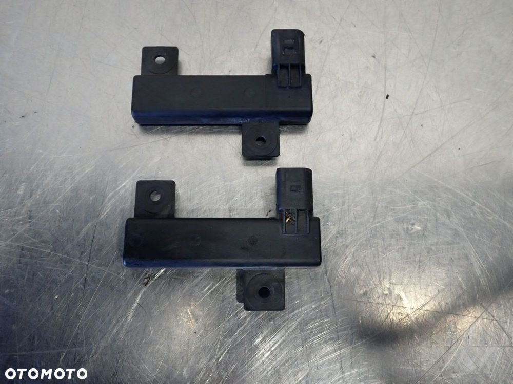 ANTENA KESSY VOLKSWAGEN TOUAREG 5.0 3D0909133E - 3