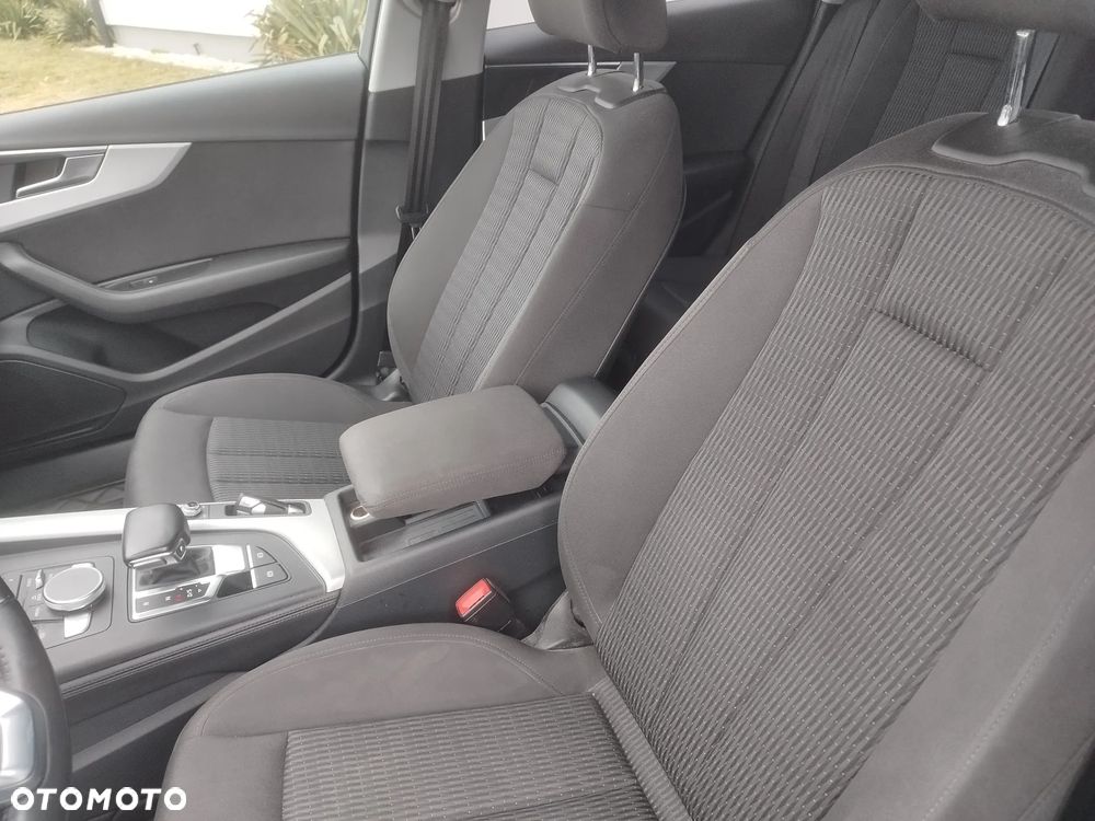 Audi A4 Avant 2.0 TFSI ultra S tronic sport - 14