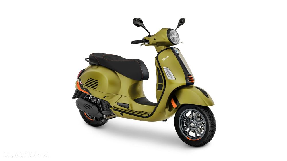 Vespa GTS - 2