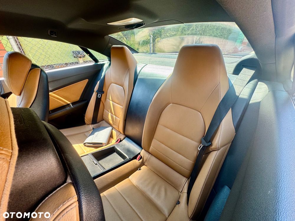 Mercedes-Benz Klasa E 250 CGI BlueEffICIENCY - 10