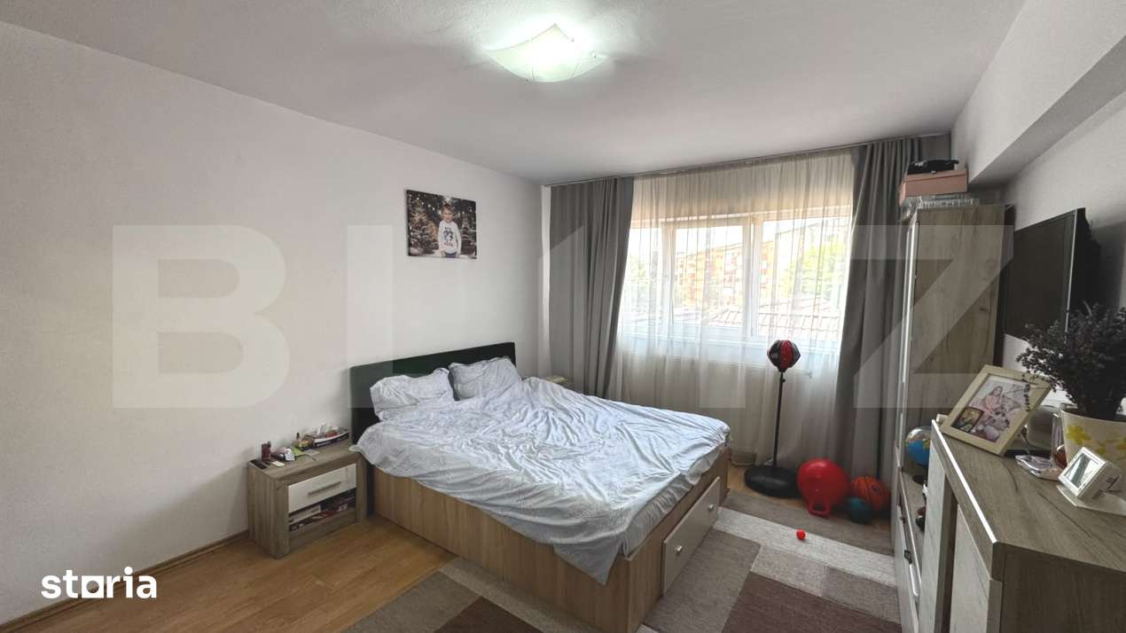 Apartament cu 2 camere, 51 mp, etaj intermediar, zona Mercur – Cetat — fotografia 2