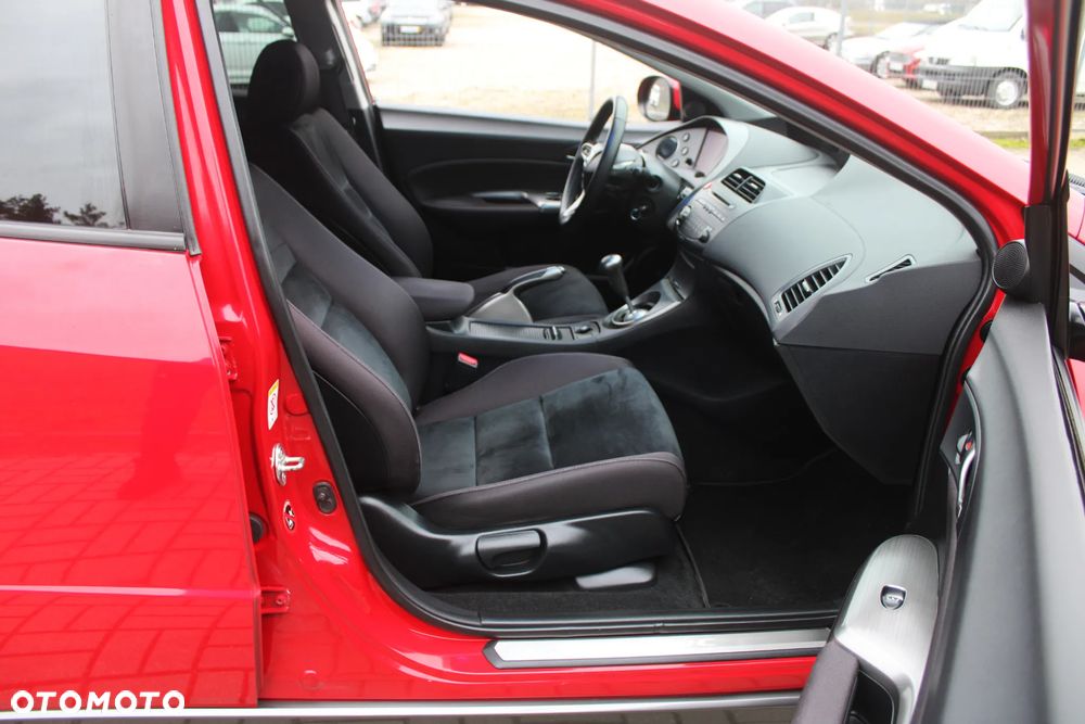 Honda Civic 1.8i-VTEC Sport - 29